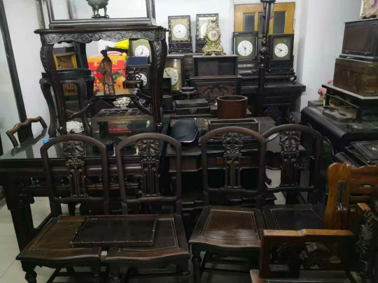上海市红木家具高价回收老家具收购价格咨询