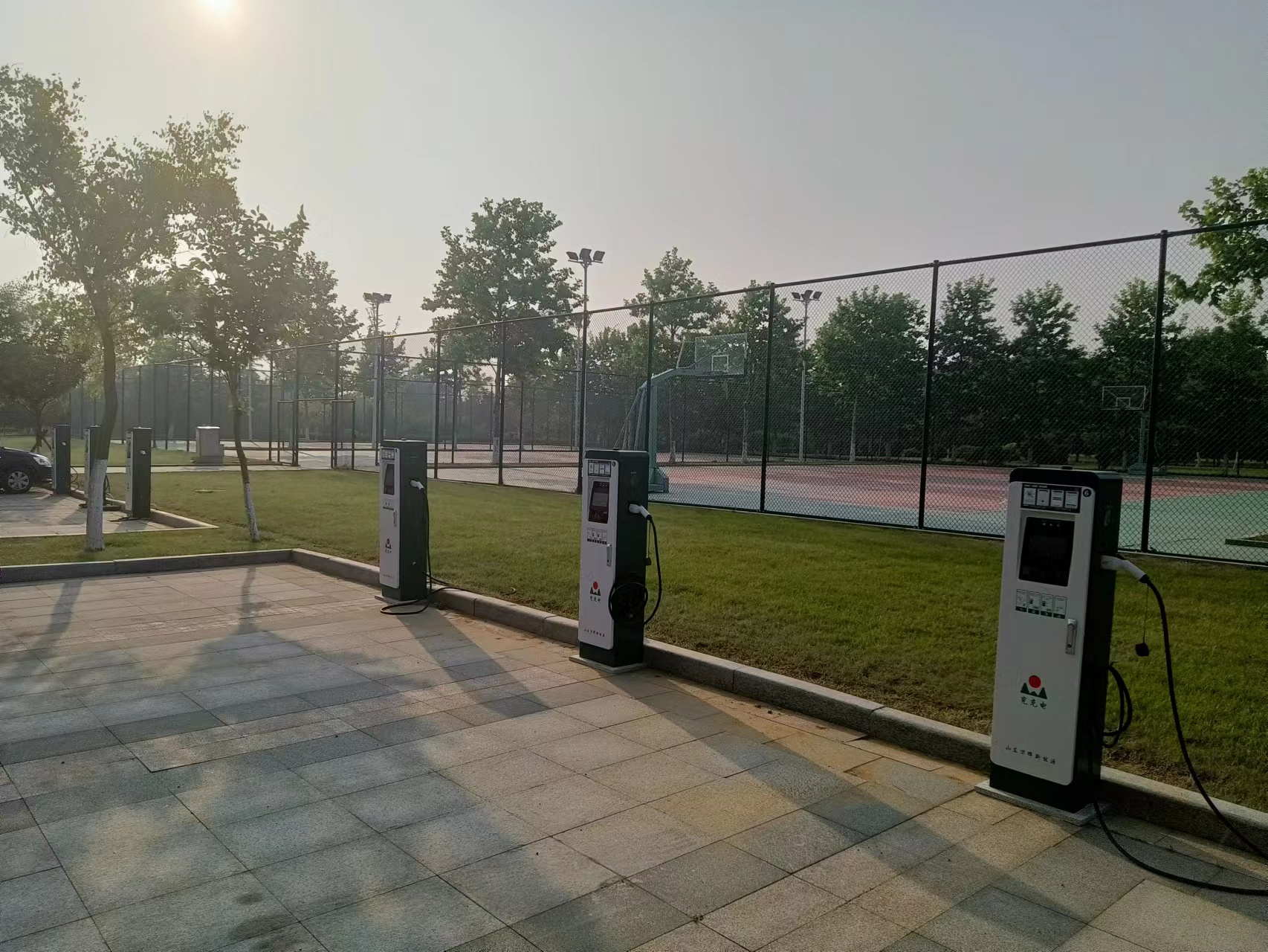 公交车站充电站公共充电桩2022已更新今日动态
