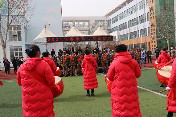 南阳幼儿师范学校哪个比较好