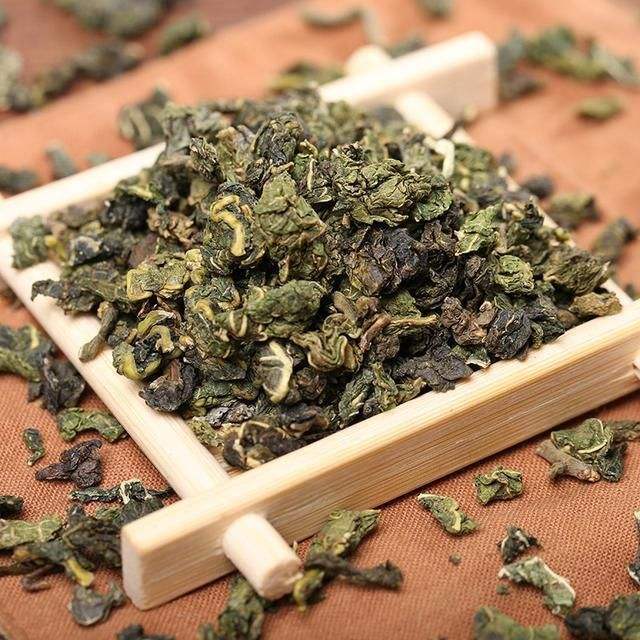 桑叶茶的功效与作用(桑叶茶的功效与作用主要治什么病)