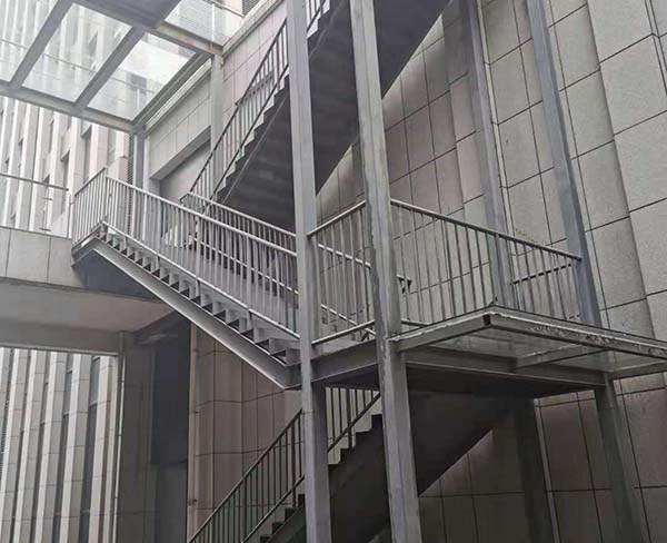 钢结构楼梯实景图图片