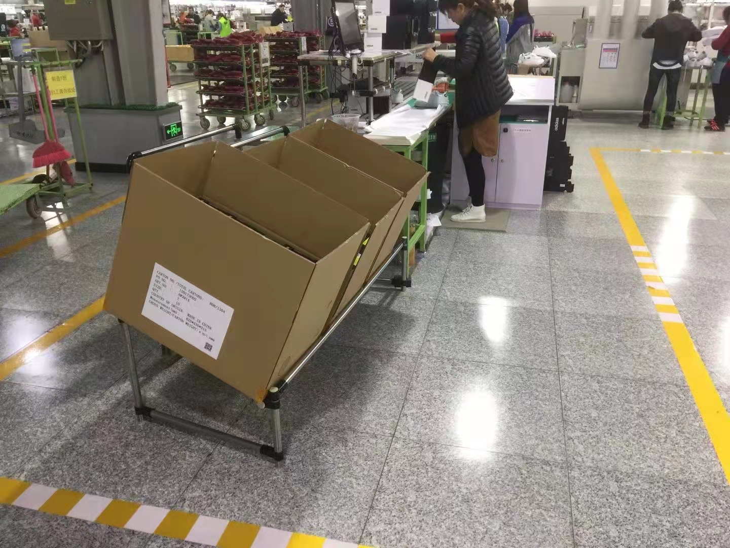 高仿运动品牌货源(运动品牌高仿进货渠道)